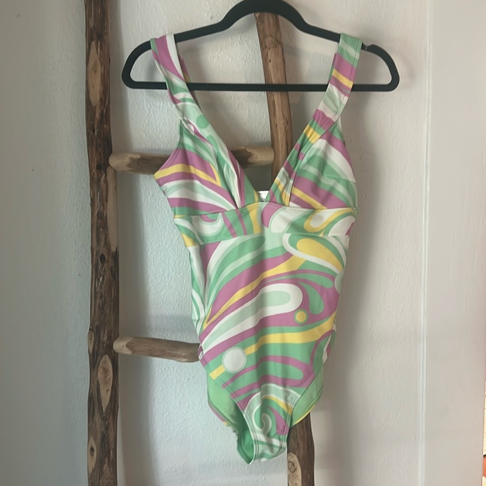 Accessorize London NWOT Swirl Mint Lilac Pastel Deep V One Piece Bathing Suit 8
